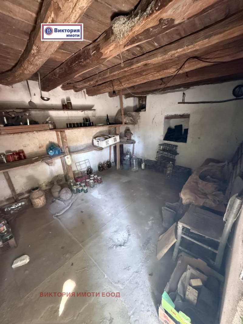 Продава КЪЩА, с. Ресен, област Велико Търново, снимка 13 - Къщи - 52162671