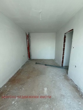 ������� 3-����� | Imot.bg � ����� ������ 8