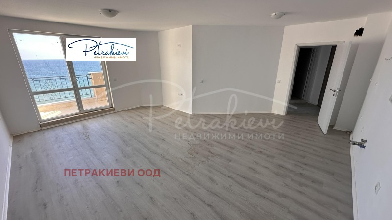 Продава  2-стаен, област Бургас, гр. Свети Влас •  122 000 EUR • ID 42274779 — holmes.bg - [1] 