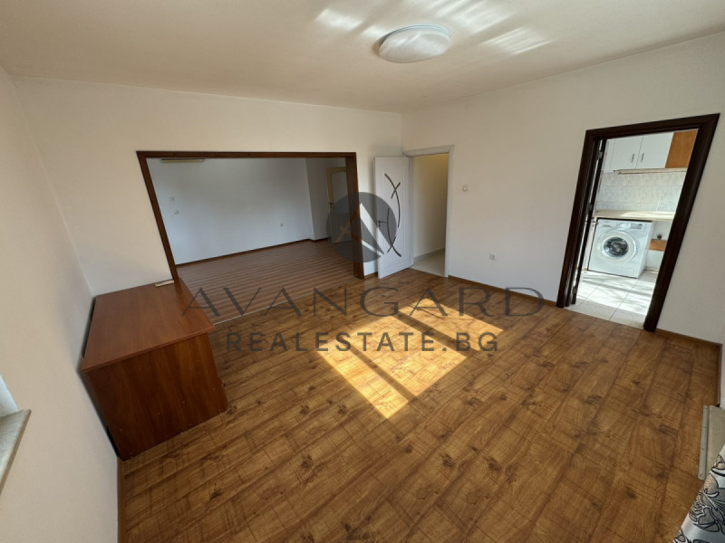 Продава МНОГОСТАЕН, гр. Пловдив, Кючук Париж, снимка 3 - Апартаменти - 52653186