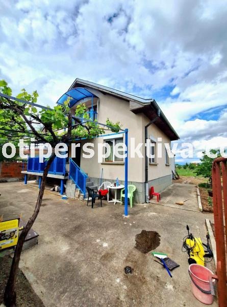 Продава  Къща, област Пловдив, с. Граф Игнатиево •  229 500 EUR • ID 84165737 — holmes.bg - [1] 