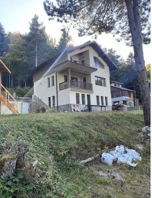 Продава КЪЩА, с. Яврово, област Пловдив, снимка 3 - Къщи - 55389504