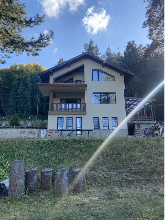 Продава КЪЩА, с. Яврово, област Пловдив