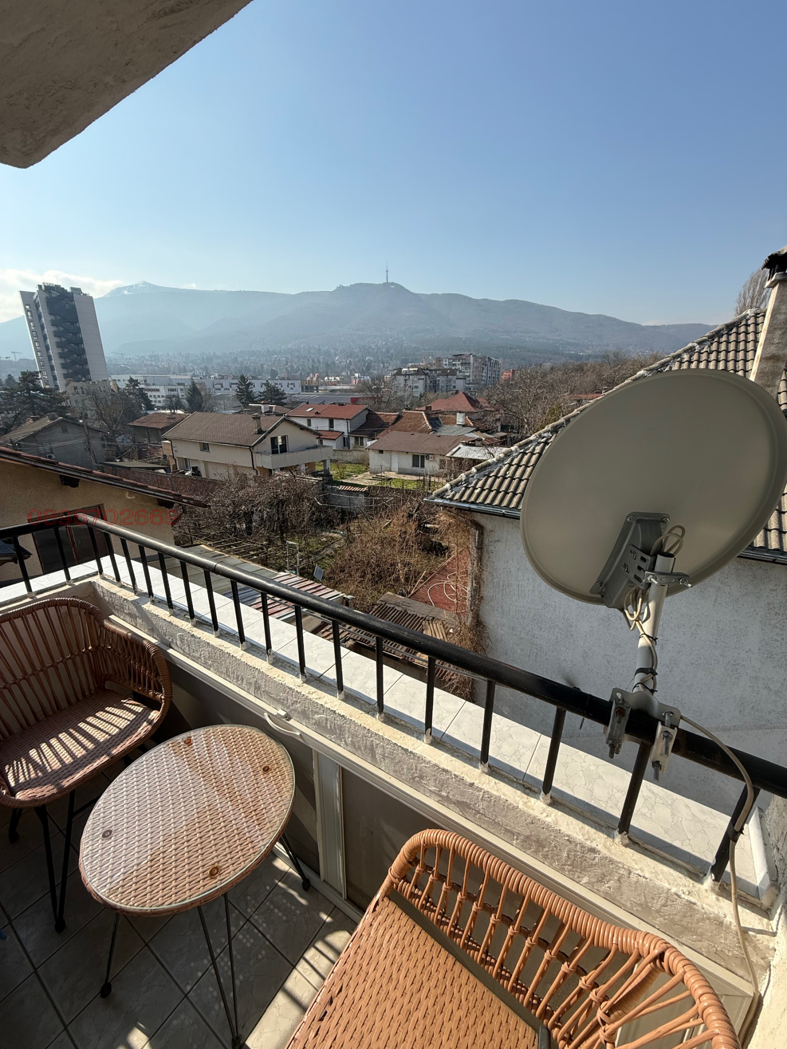 Продава 3-СТАЕН, гр. София, Карпузица