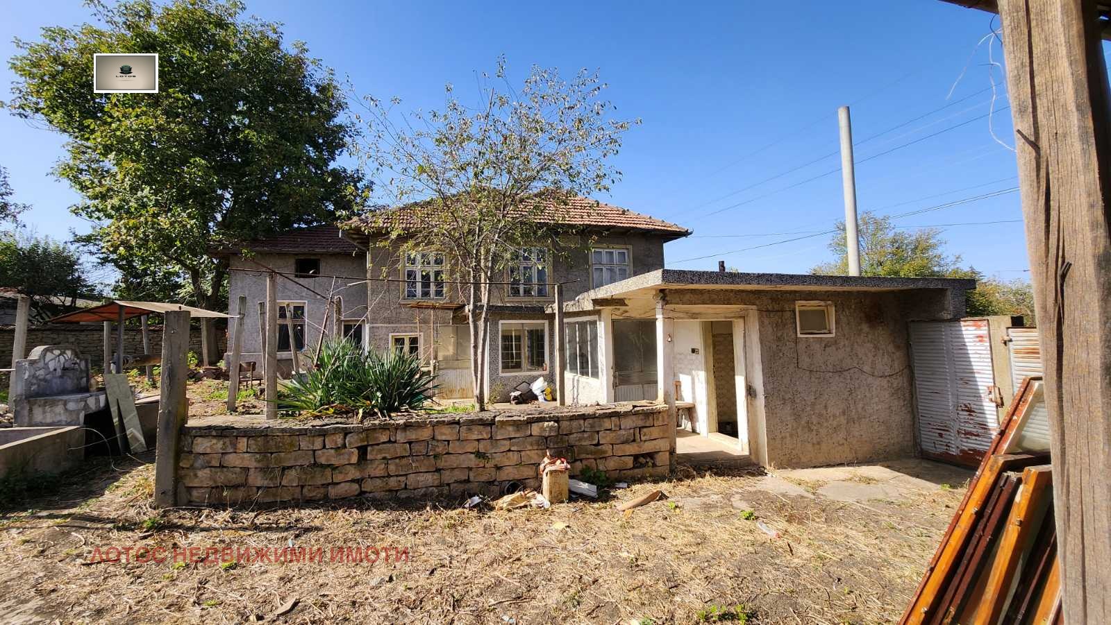 Продава КЪЩА, с. Куцина, област Велико Търново, снимка 2 - Къщи - 51586419