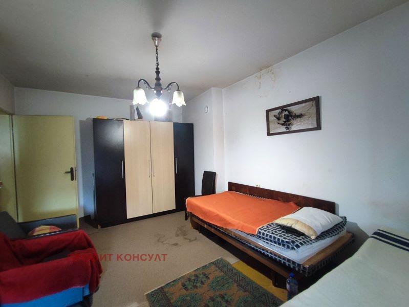 In vendita  1 camera da letto Veliko Tarnovo , Tsentar , 42 mq | 97906553 - Immagine [2]