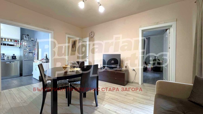 Продава  4-стаен град Стара Загора , Център , 121 кв.м | 15606794 - изображение [2]