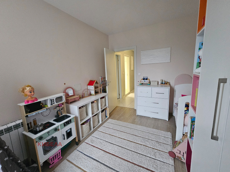 Продава  4-стаен град Плевен , Идеален център , 135 кв.м | 82539140 - изображение [9]