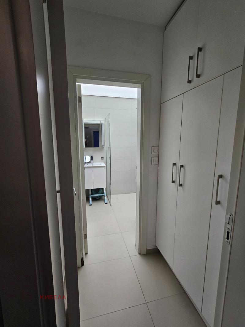 Продава  4-стаен град Плевен , Идеален център , 135 кв.м | 82539140 - изображение [10]