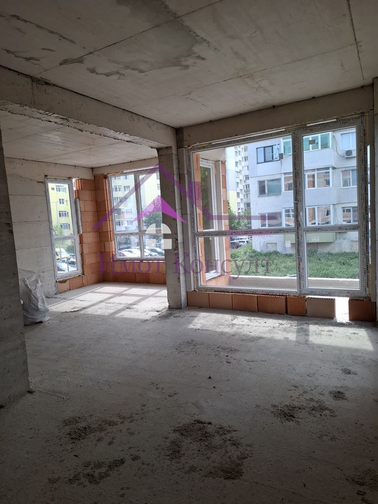 Продава 4-СТАЕН, гр. Варна, Кайсиева градина