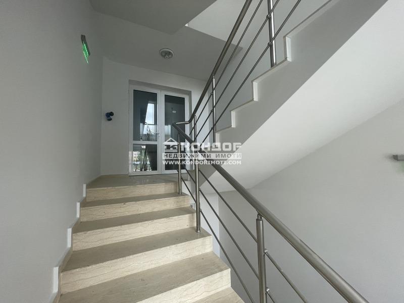 For Sale  3+ bedroom Plovdiv , Tsentar , 151 sq.m | 38483899 - image [5]