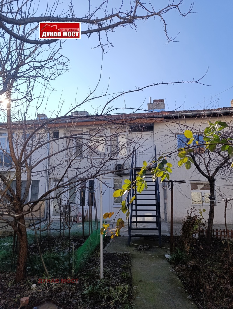 Продава  Етаж от къща град Русе , Широк център , 31 кв.м | 46994061