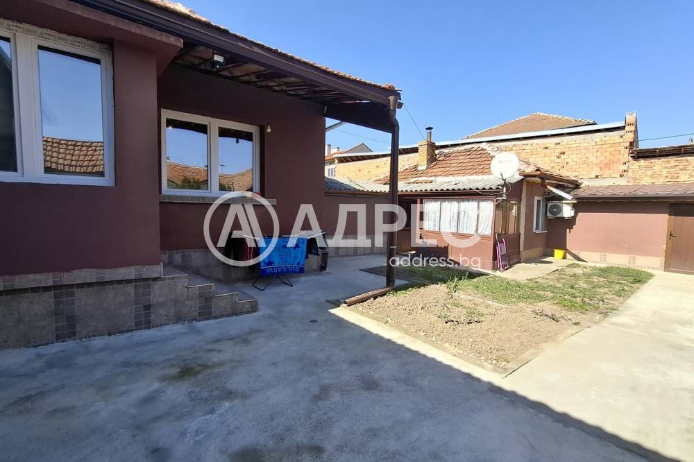 Продава КЪЩА, гр. Севлиево, област Габрово, снимка 2 - Къщи - 54051817