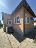 Продава КЪЩА, с. Маноле, област Пловдив, снимка 1