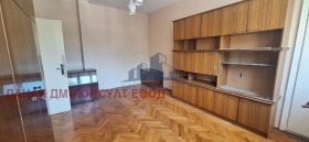 1 sypialnia Cherson, Szumen