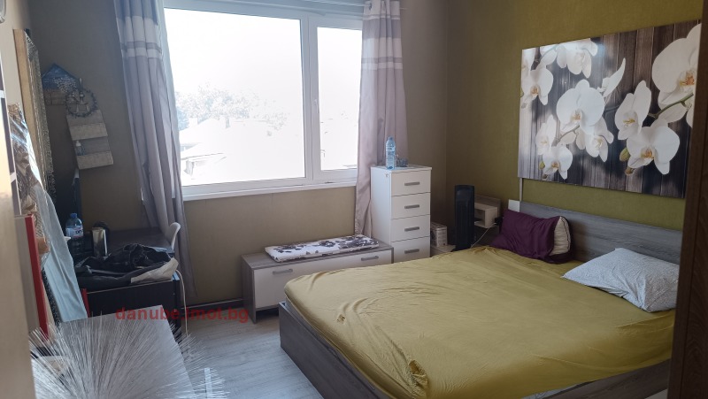 Продаја  2 спаваће собе Русе , Родина 2 , 147 м2 | 26320481 - слика [6]