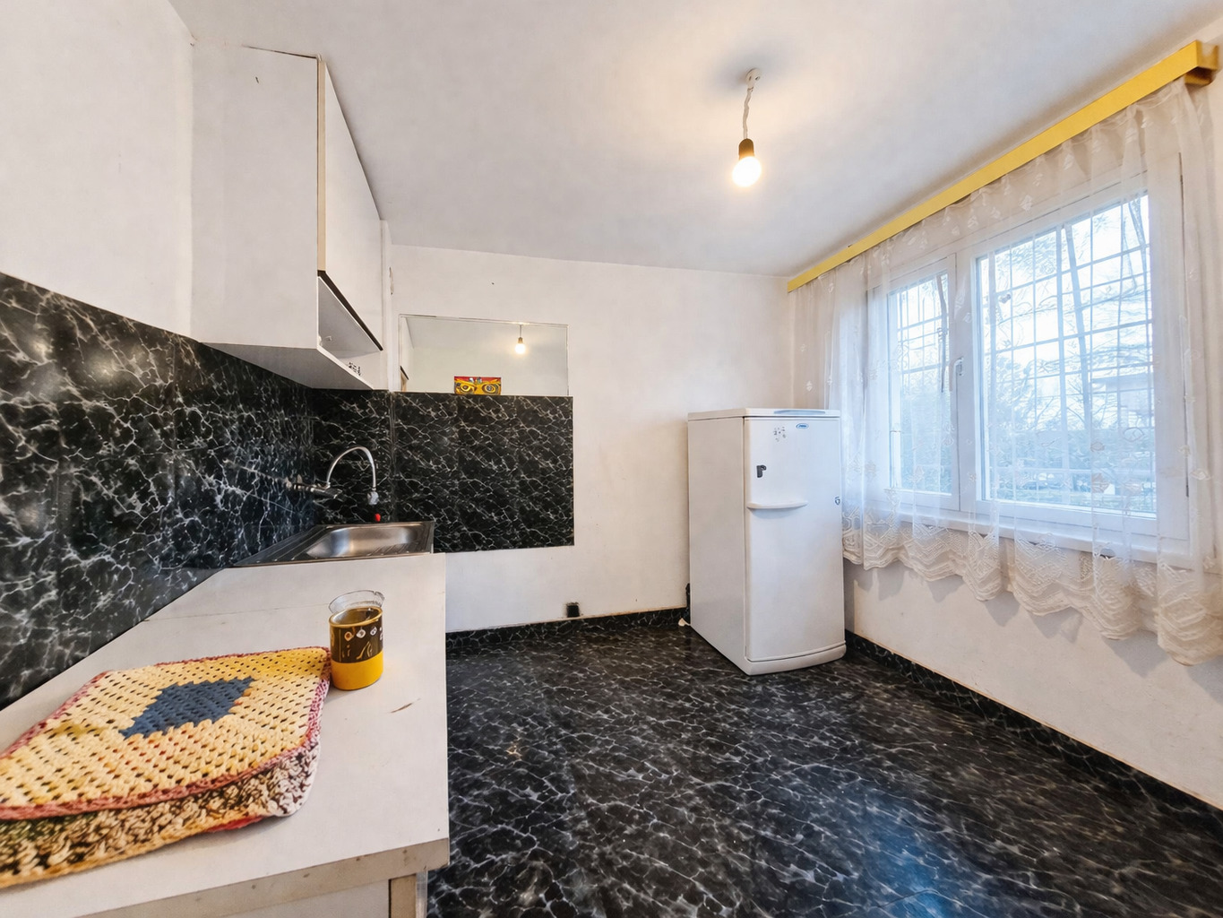 Продава 1-СТАЕН, гр. София, Люлин 3, снимка 2 - Апартаменти - 52225366