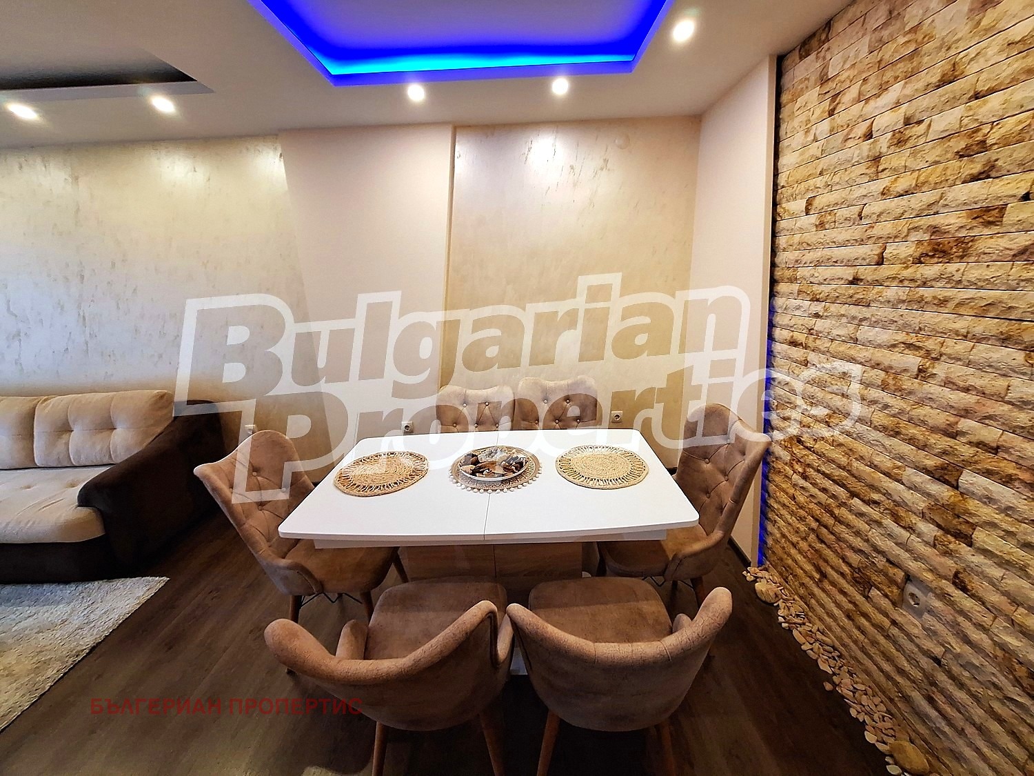 Продава 2-СТАЕН, гр. Велико Търново, Колю Фичето, снимка 7 - Апартаменти - 54280147