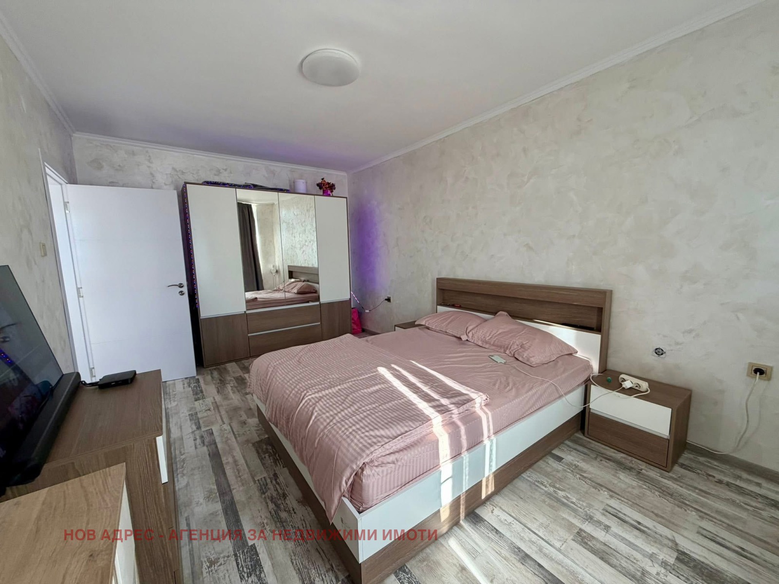 Продава 3-СТАЕН, гр. Търговище, Вароша, снимка 3 - Апартаменти - 55055925