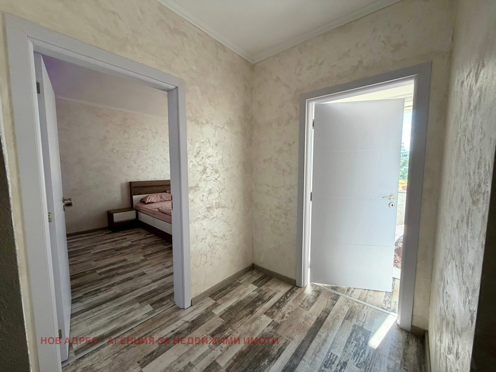Продава 3-СТАЕН, гр. Търговище, Вароша, снимка 8 - Апартаменти - 55055925