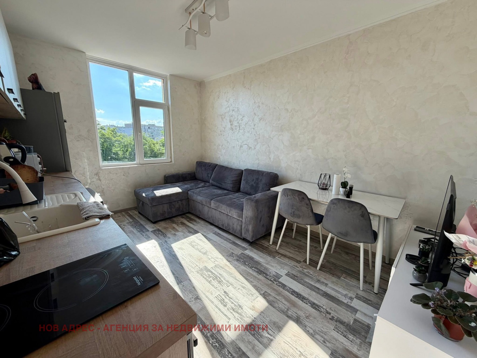 Продава 3-СТАЕН, гр. Търговище, Вароша, снимка 2 - Апартаменти - 55055925