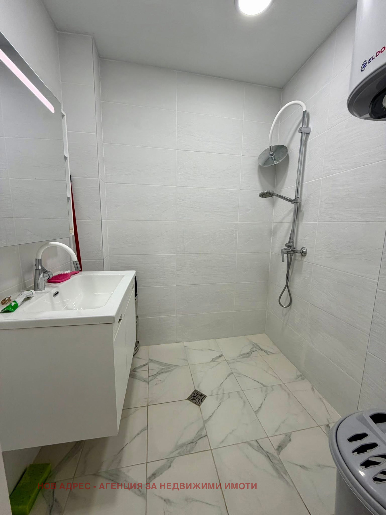 Продава 3-СТАЕН, гр. Търговище, Вароша, снимка 9 - Апартаменти - 55055925