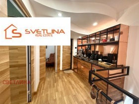 Boutique Tsentar, Sofia 6