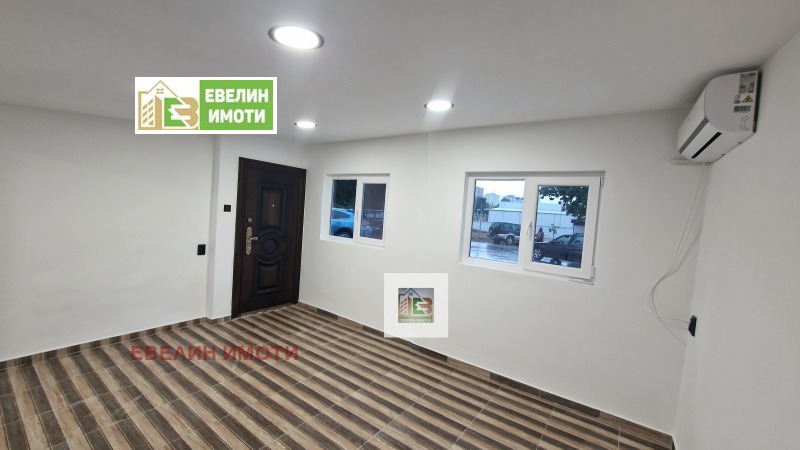 Продава  1-стаен град Русе , Ялта , 26 кв.м | 25413687 - изображение [9]