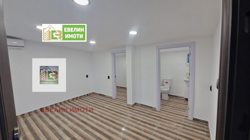 Продава  1-стаен град Русе , Ялта , 26 кв.м | 25413687