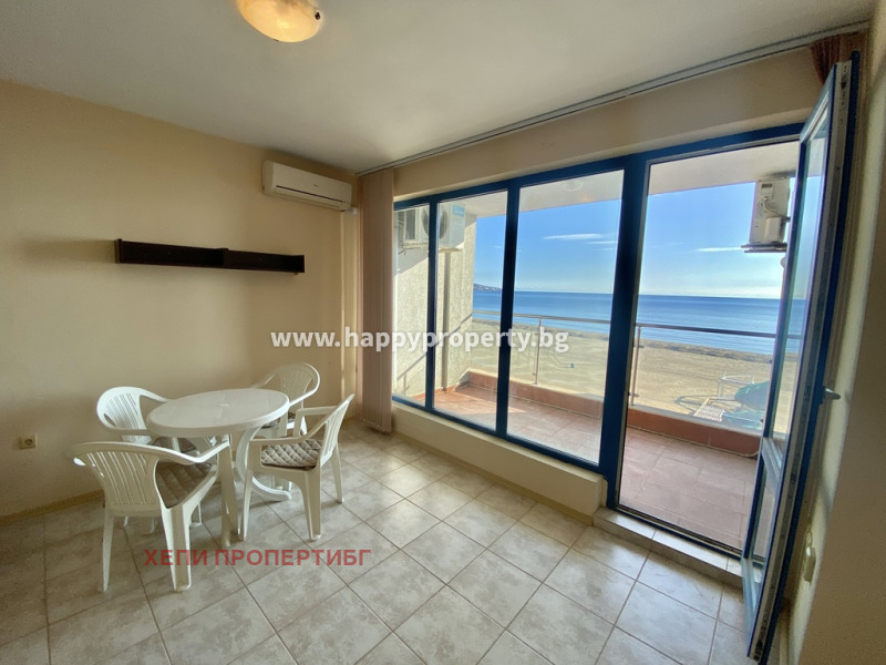 À venda  1 quarto região Burgas , k.k. Slantchev briag , 75 m² | 31917943 - imagem [2]
