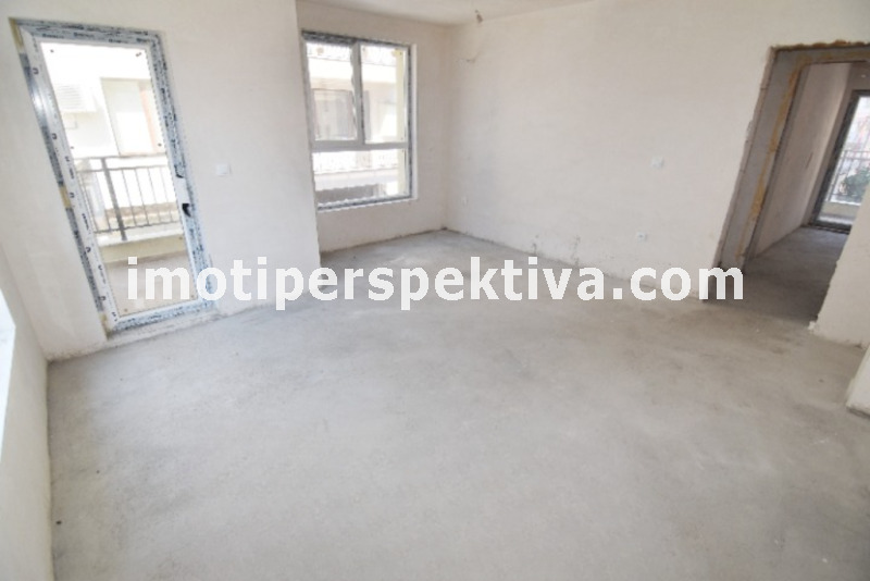 Продава 3-СТАЕН, гр. Пловдив, Кючук Париж