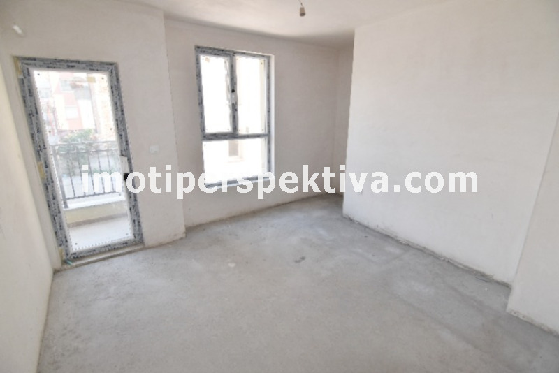 Продава 3-СТАЕН, гр. Пловдив, Кючук Париж, снимка 3 - Апартаменти - 53021565