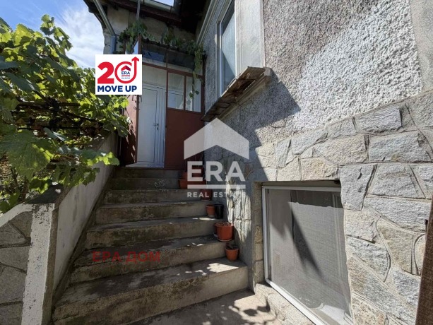 Продава КЪЩА, с. Любеново, област Стара Загора, снимка 9 - Къщи - 56320252