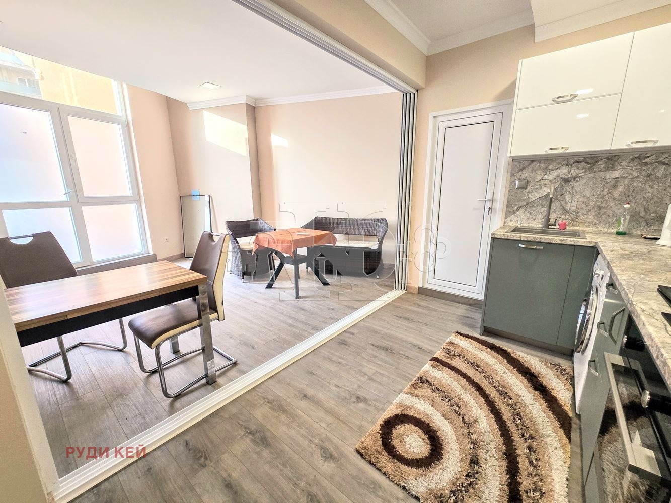 Продава 2-СТАЕН, гр. Варна, област Варна