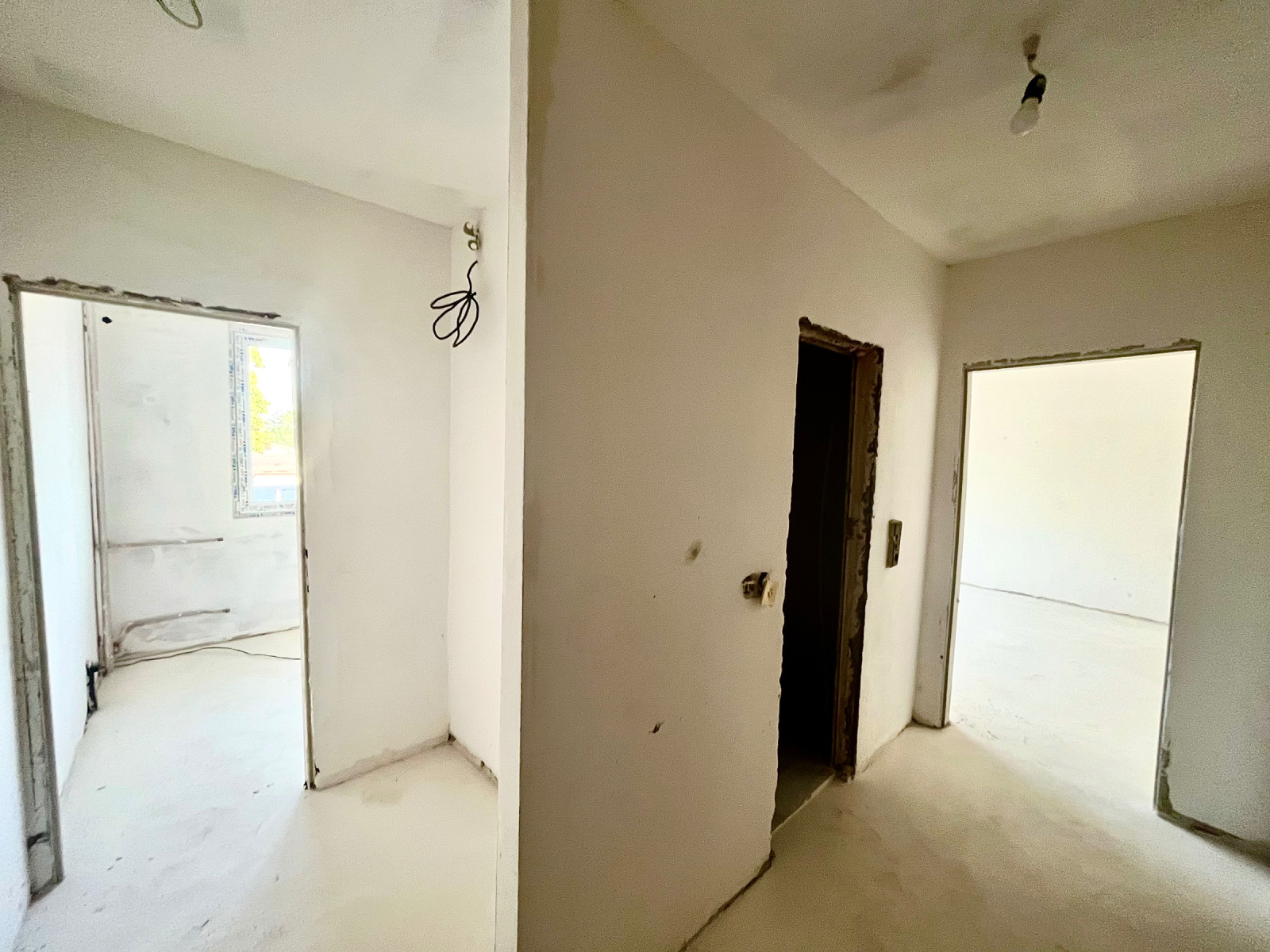 Продава 2-СТАЕН, гр. Козлодуй, област Враца, снимка 2 - Апартаменти - 55727332