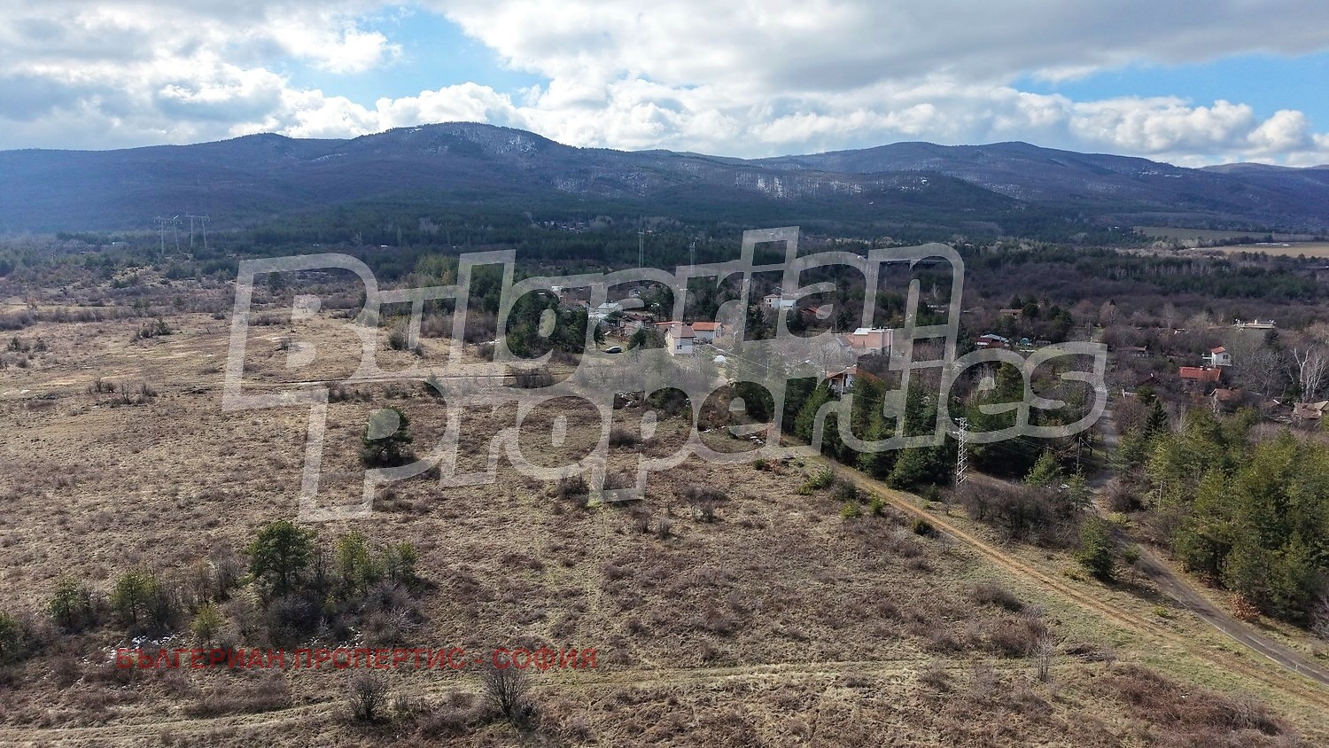 Продава ПАРЦЕЛ, с. Нови хан, област София област