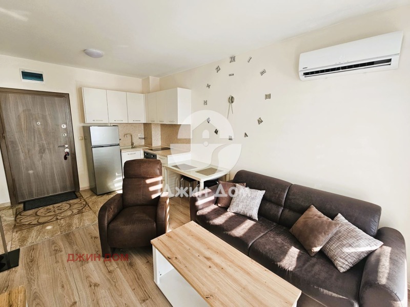 Продава  2-стаен област Бургас , с. Равда , 47 кв.м | 38658043