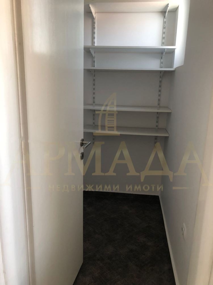 En venta  2 dormitorios Plovdiv , Kyuchuk Parizh , 110 metros cuadrados | 77848808 - imagen [9]