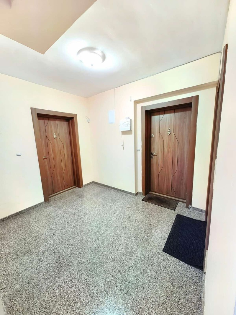 Продава 3-СТАЕН, гр. Перник, Мошино, снимка 5 - Апартаменти - 53621880