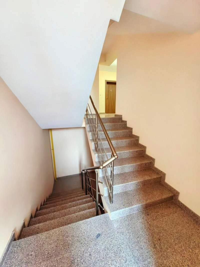 Продава 3-СТАЕН, гр. Перник, Мошино, снимка 4 - Апартаменти - 53621880