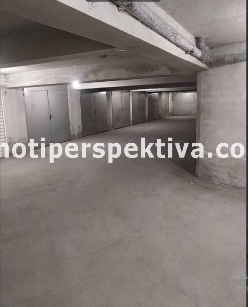 En venta  Гараж, Паркомясто Plovdiv , Kyuchuk Parizh , 25 metros cuadrados | 69321075