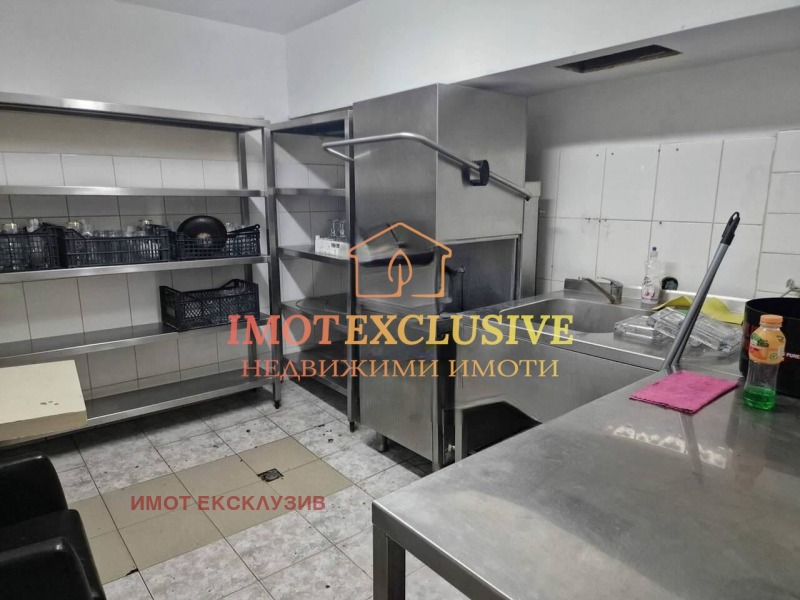 Eladó  Ipari épület Plovdiv , Karsijaka , 468 négyzetméter | 67291519 - kép [5]