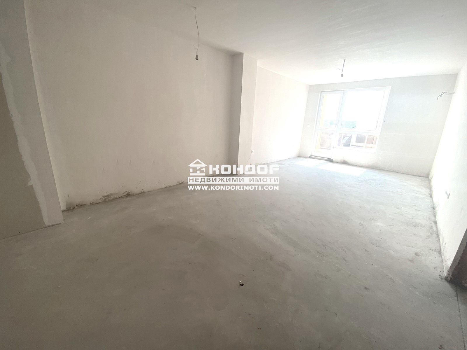 Продава 2-СТАЕН, гр. Пловдив, Христо Смирненски, снимка 2 - Апартаменти - 49952793