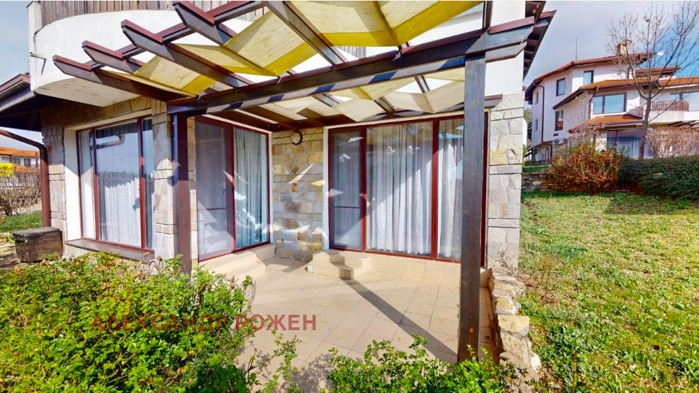 Продава 3-СТАЕН, с. Кошарица, област Бургас, снимка 2 - Апартаменти - 47980075