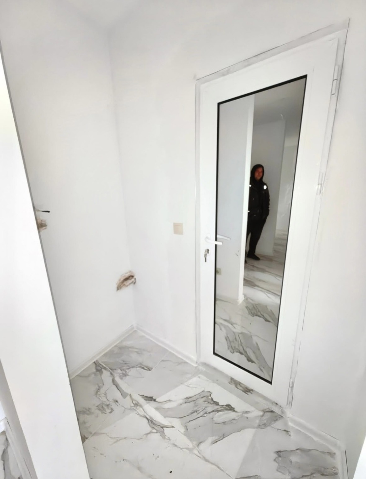 Продава 3-СТАЕН, гр. Перник, Мошино, снимка 3 - Апартаменти - 53621880