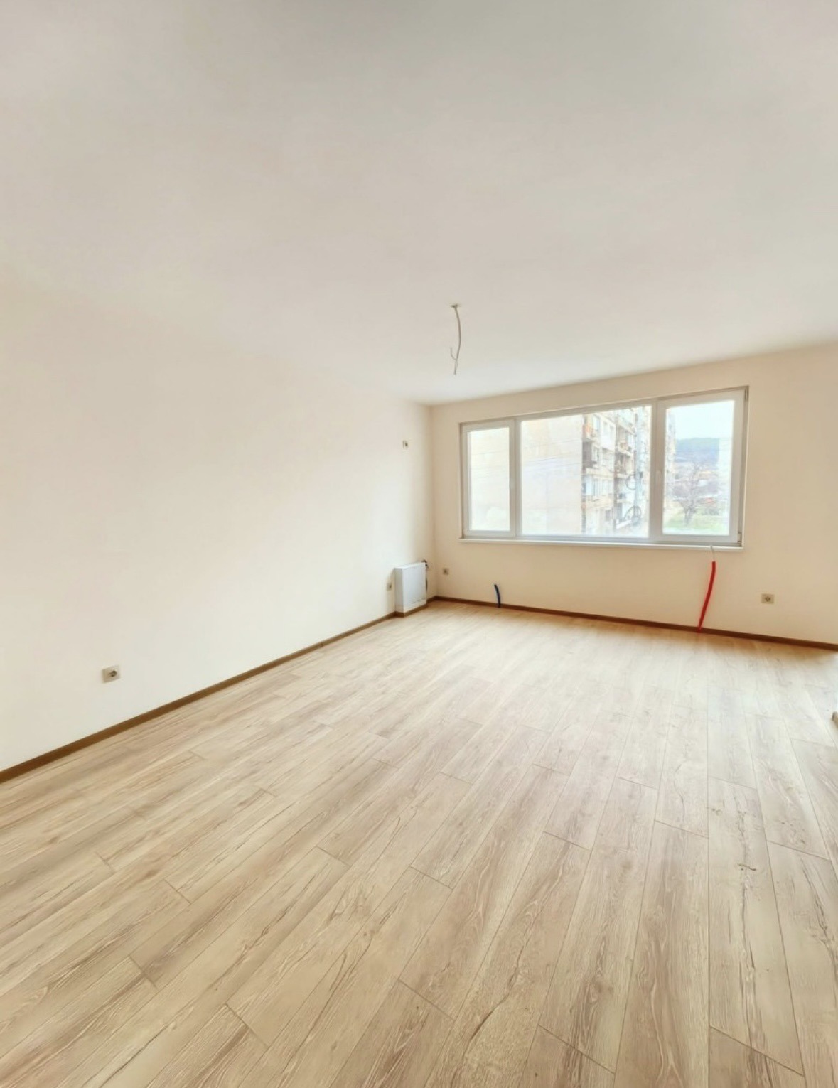 Продава 3-СТАЕН, гр. Перник, Мошино