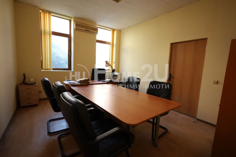 Продава МНОГОСТАЕН в град Варна, Гръцка махала - 92 кв.м / 259 900 € » 508 320.22 лв., HOME2U
