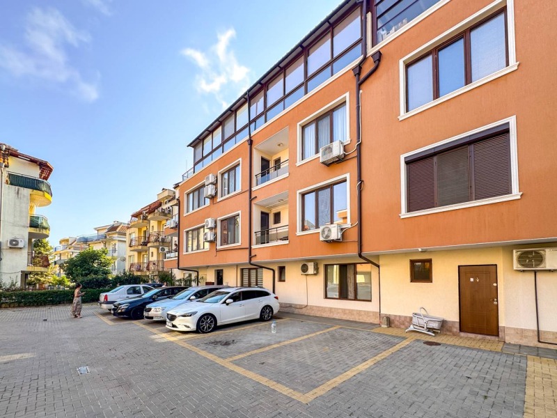 For Sale  1 bedroom Burgas , Sarafovo , 60 sq.m | 93424847