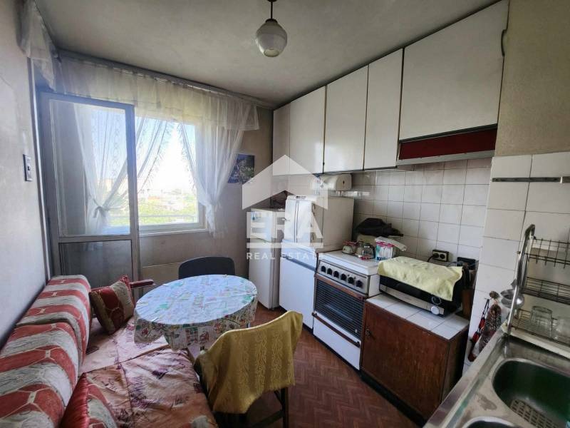 Продава 3-СТАЕН, гр. Русе, Централен южен район, снимка 6 - Aпартаменти - 47435357