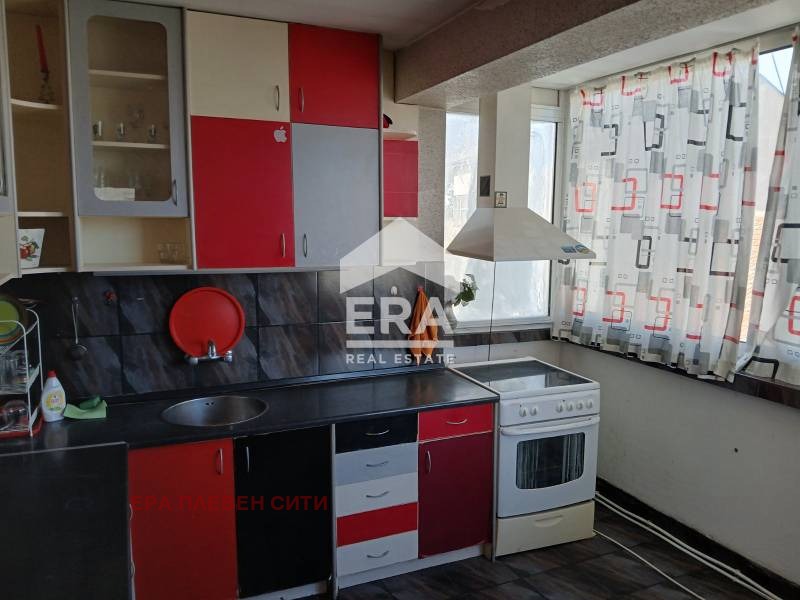 Продава  3-стаен град Плевен , Широк център , 137 кв.м | 26660618 - изображение [2]